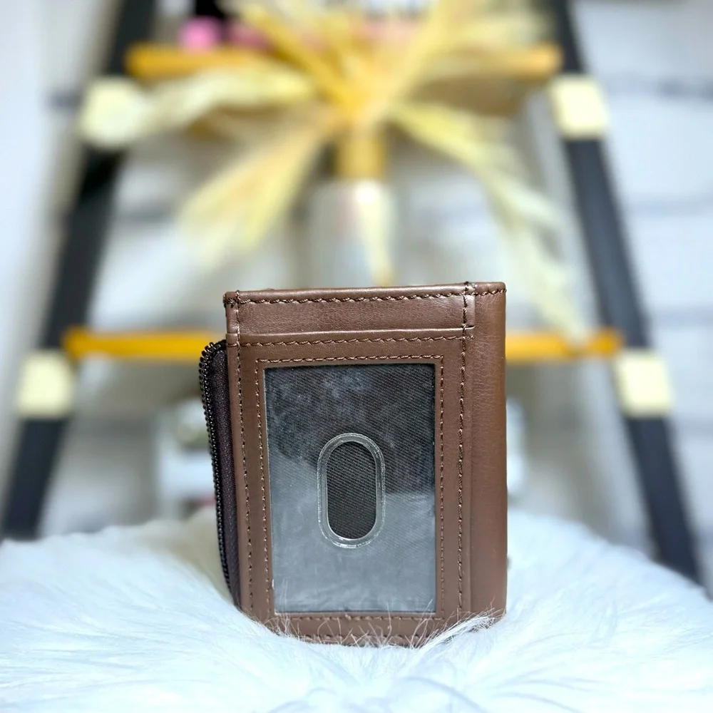 Levi's Brown Leather Wallet - Picture 3 of 9